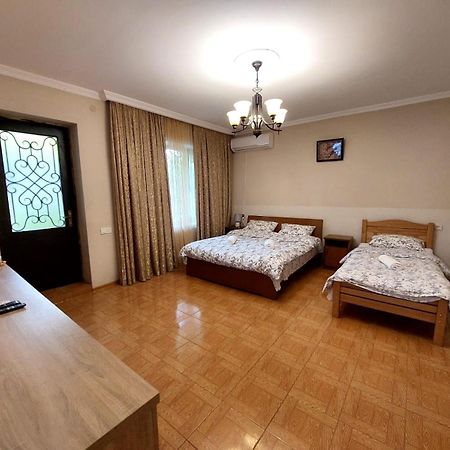 Geo Kutaisi Apartment Luaran gambar