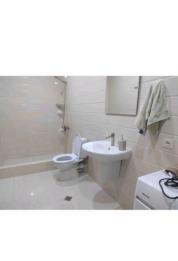 Geo Kutaisi Apartment Luaran gambar