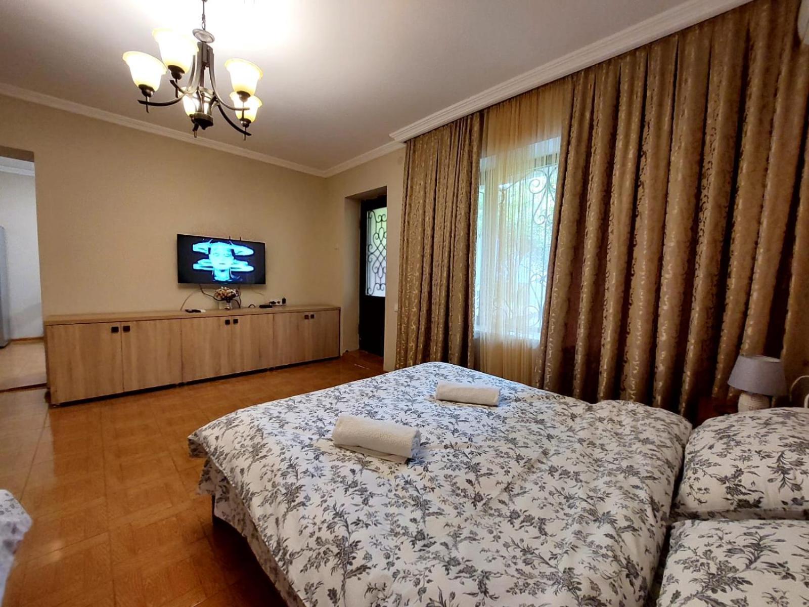 Geo Kutaisi Apartment Luaran gambar